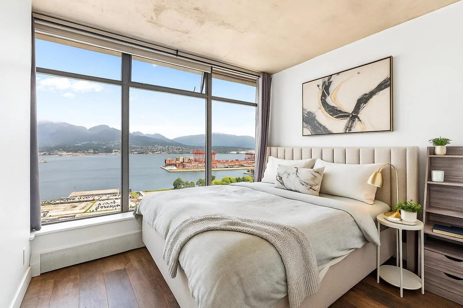 Iconic Vancouver Views Modern 2Br In The Sky Apartment