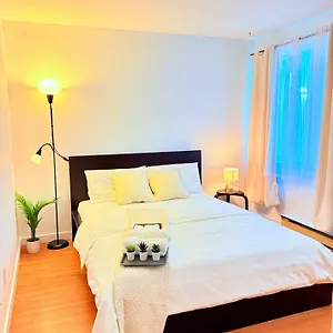 Apartment Private In The Heart Of The, Vancouver